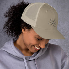 Load image into Gallery viewer, Làttia Gold Collection Custom Hat